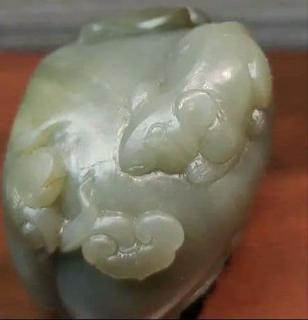 和田青玉 贵鼠献灵芝 和田青玉籽料