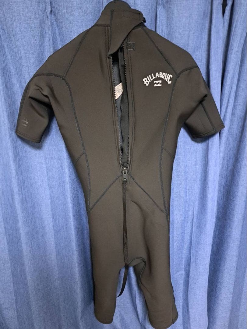 BILLABONG ウェットスーツ　スプリング