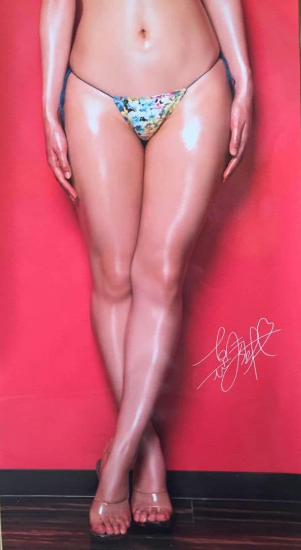 朝比奈祐未 等身大ポスター