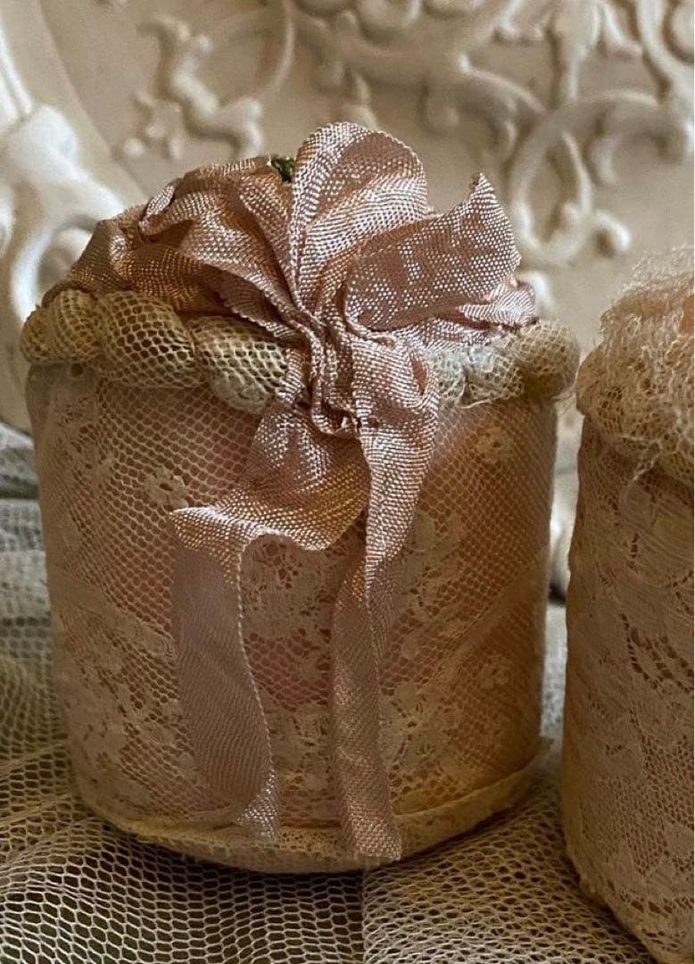 アンティーク 素材使用  ピンクッション（針山）