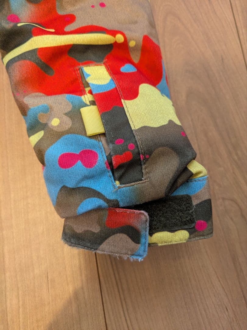 【美品】Burton キッズ　スノーボードウェア上下　ビブパンツ　5T　バートン