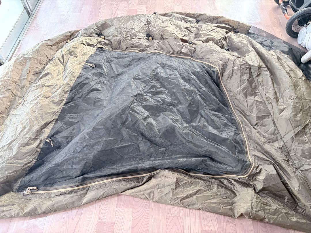 タラスブルバ2ルームジュニア