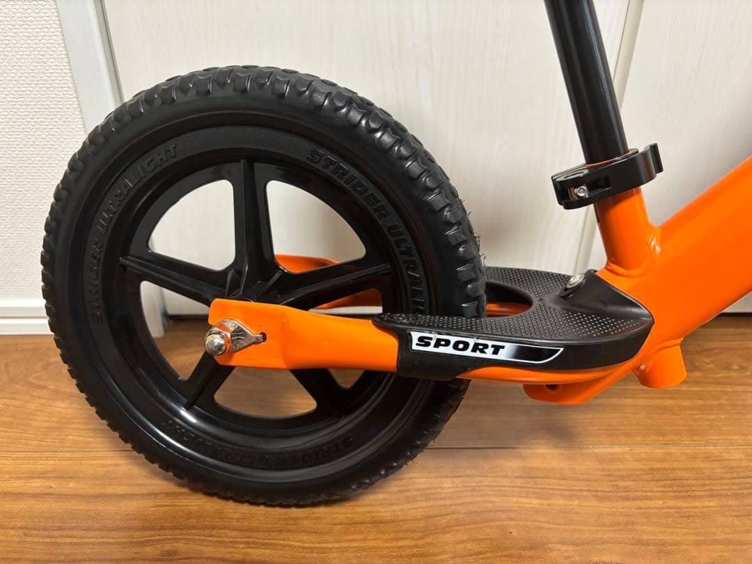 【美品】STRIDER 12 Sport バランスバイク オレンジ