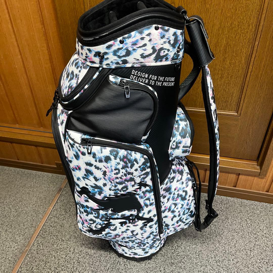 オークリー キャディバック16.0 豹柄9.5型 美品 未使用ネームプレート