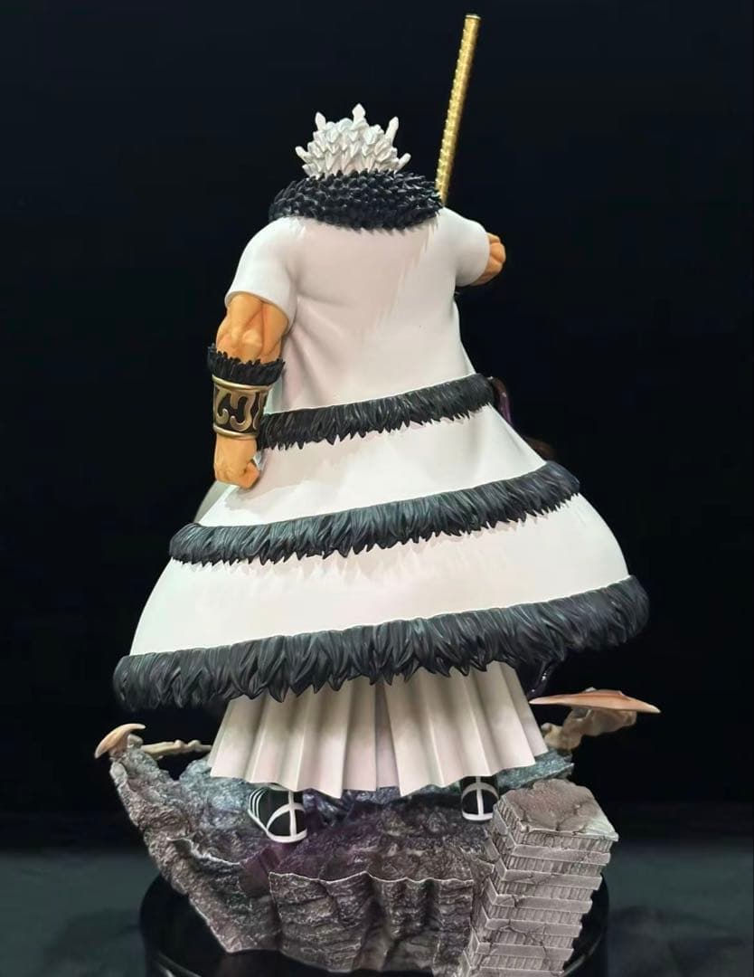 BLEACH バラガン·ルイゼンバーン ガレージキット ガレキ スタチュー①①