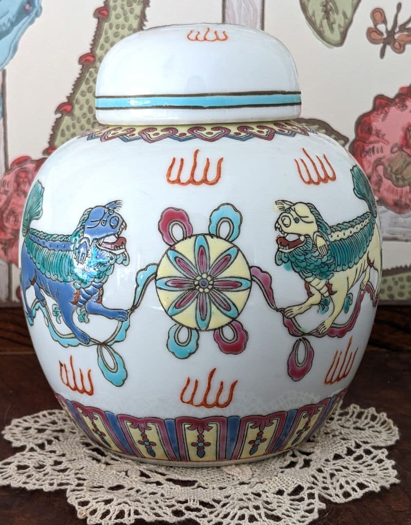 図変わり ◆ 中国　景徳鎮　茶壺　茶入れ ◆ アンティーク 骨董品 ◆ 紅茶壺