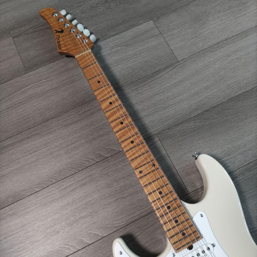 ギター　レフティ　Left　T's guitars