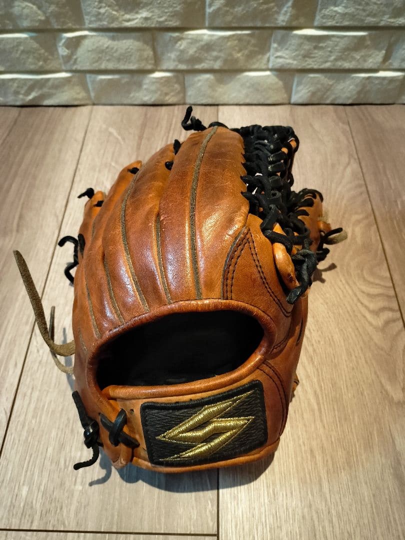 一般硬式グローブ