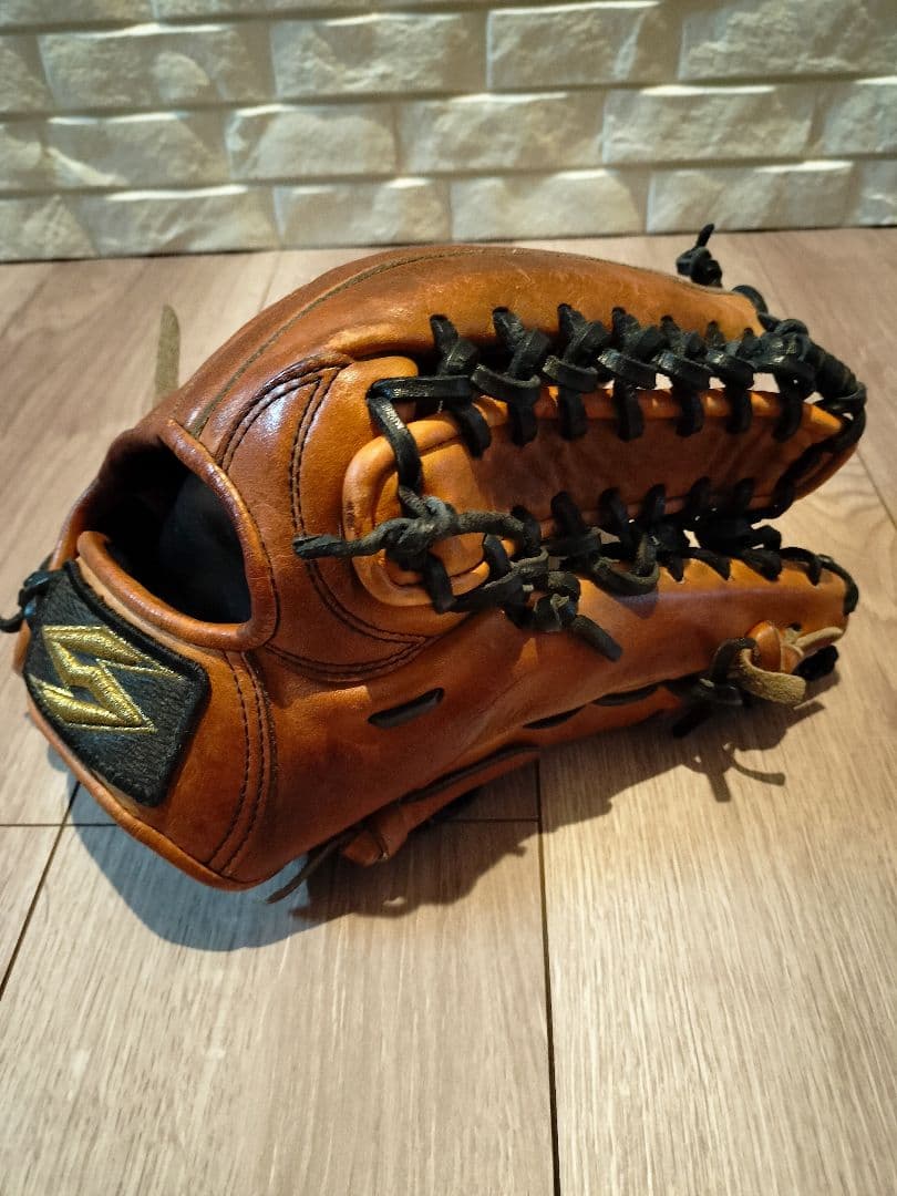 一般硬式グローブ