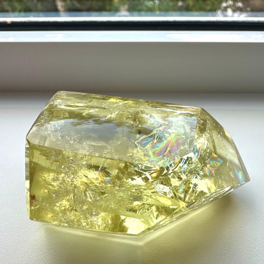 高品質　シトリン　虹　フリーフォーム　非加熱　122.3g レインボーシトリン