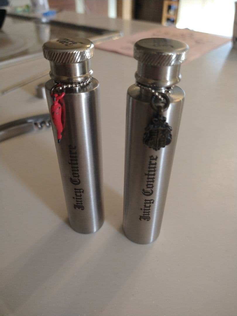 ★値下げしました★　ミニバーフラスコセット　ベルベットケース