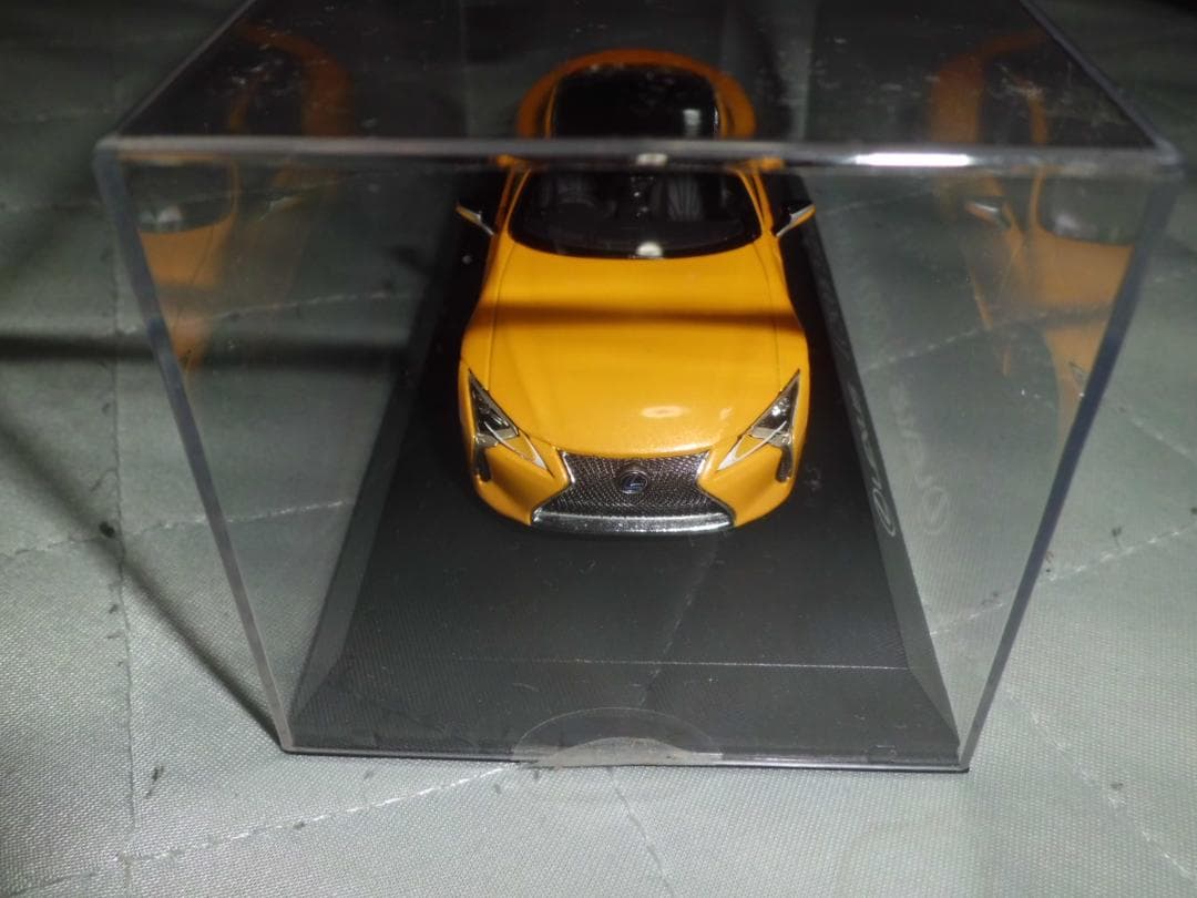【現状品】京商 1/43 レクサス LC500h \"L package\"
