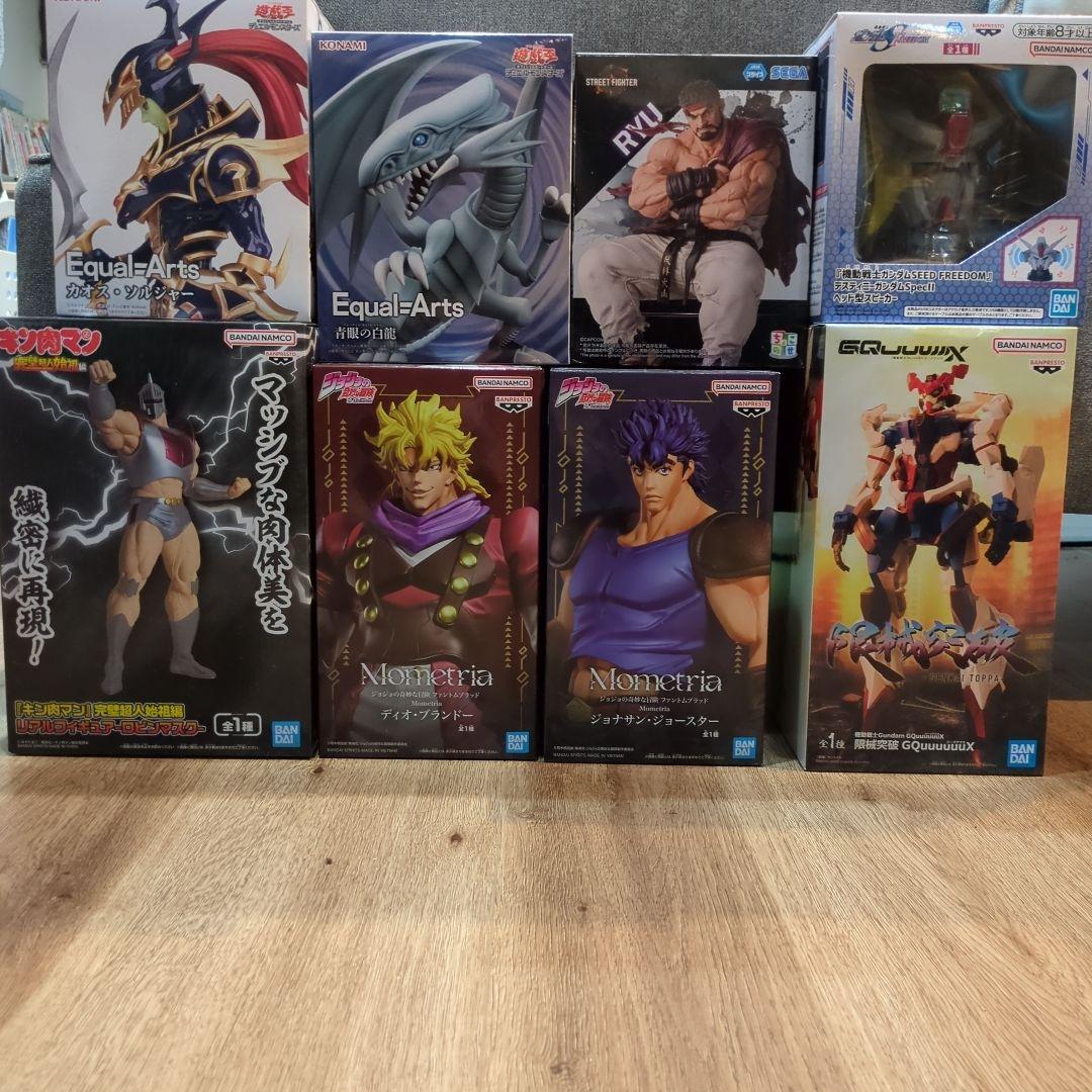 未開封フィギュアセット、8体！