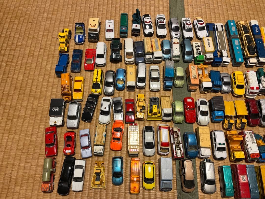 く*み様 トミカ 箱無し　その他　まとめ売り　100台以上