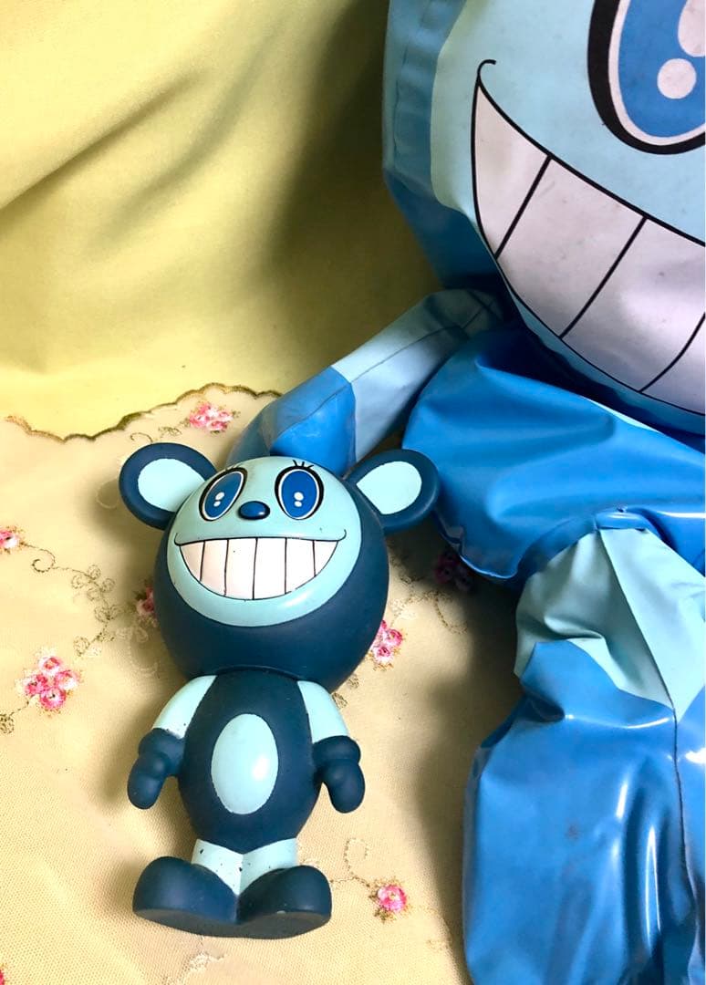 フィギュアとバルーンのセットミスターティック (Mr.Tick) 村上隆！激レア