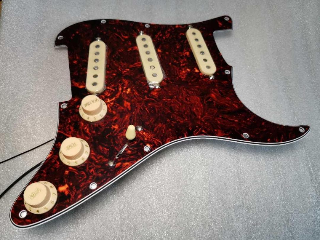 送料無料 14音色ウルトラ/Push/Push/AlnicoーGTピックアップ