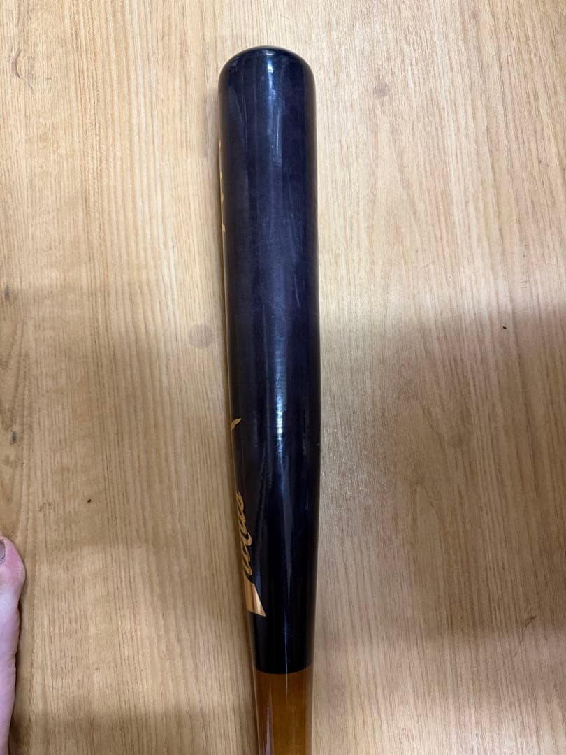 Victus A44メープル 硬式バット 33インチ