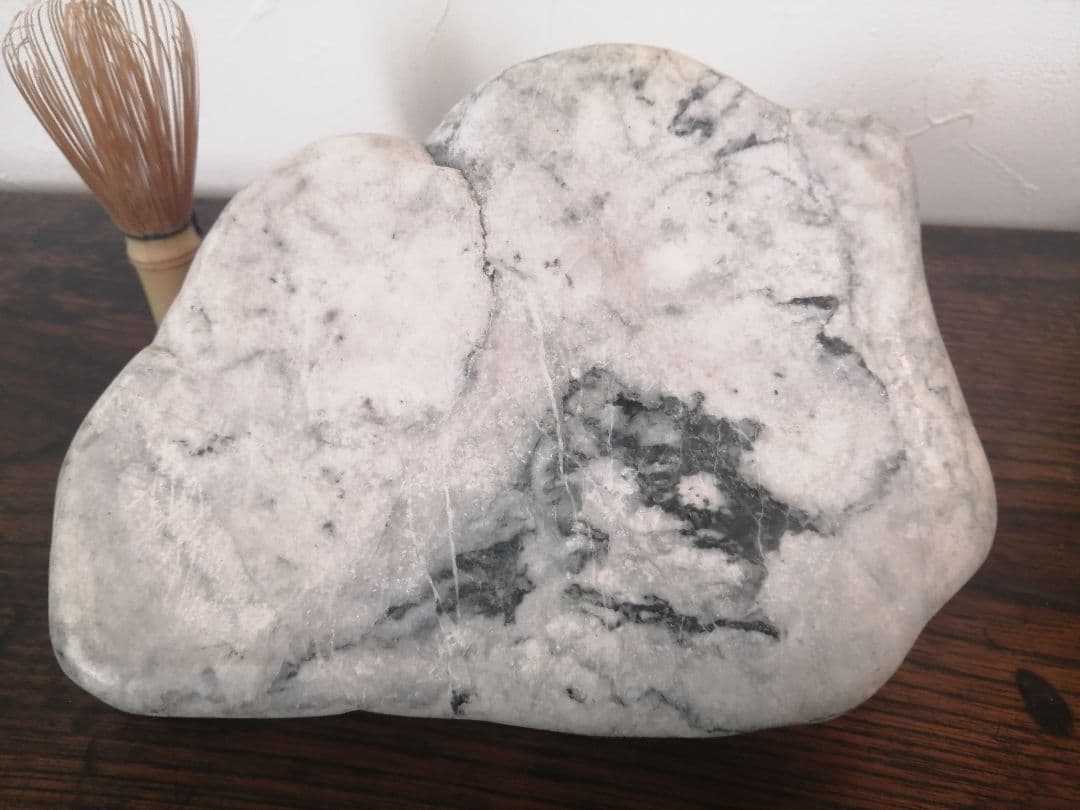 国石 糸魚川 翡翠 ヒスイ 海石 3000g