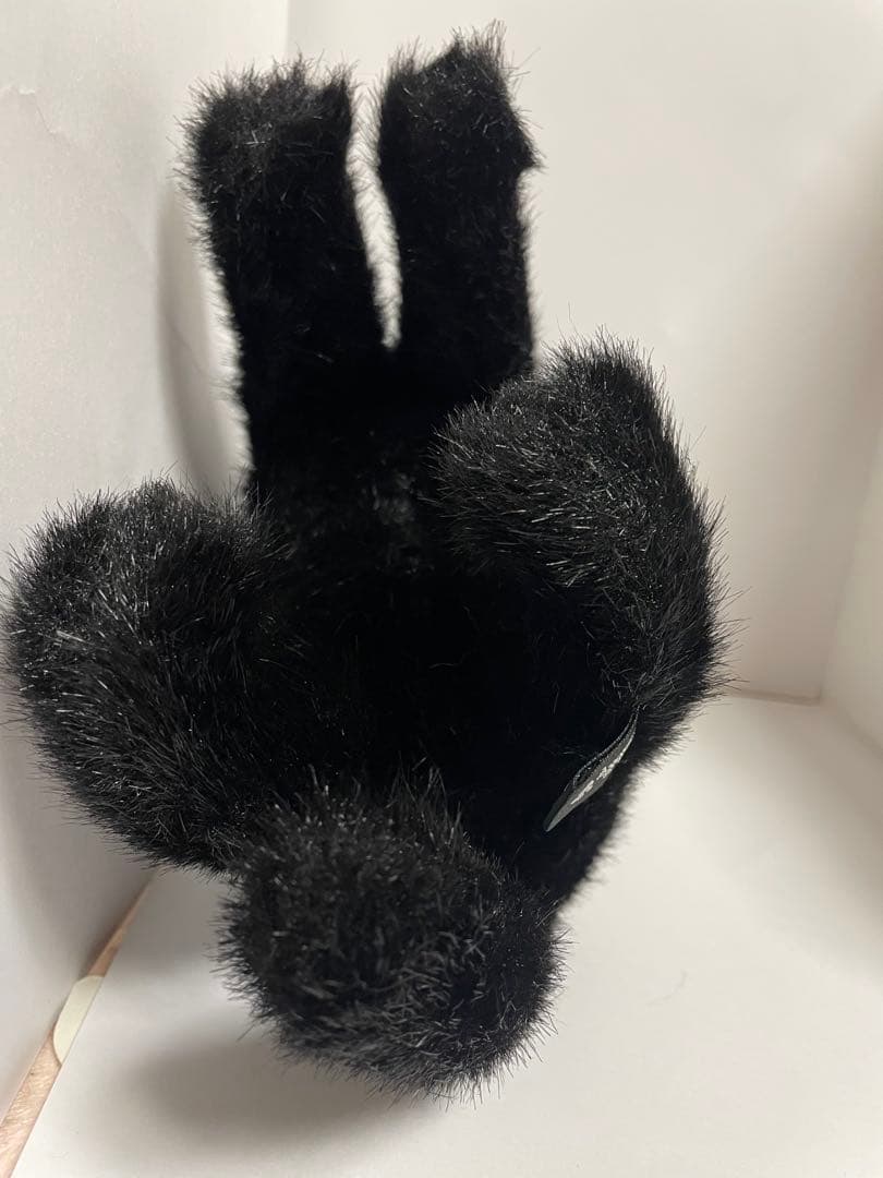 カドリー　黒猫のぬいぐるみ