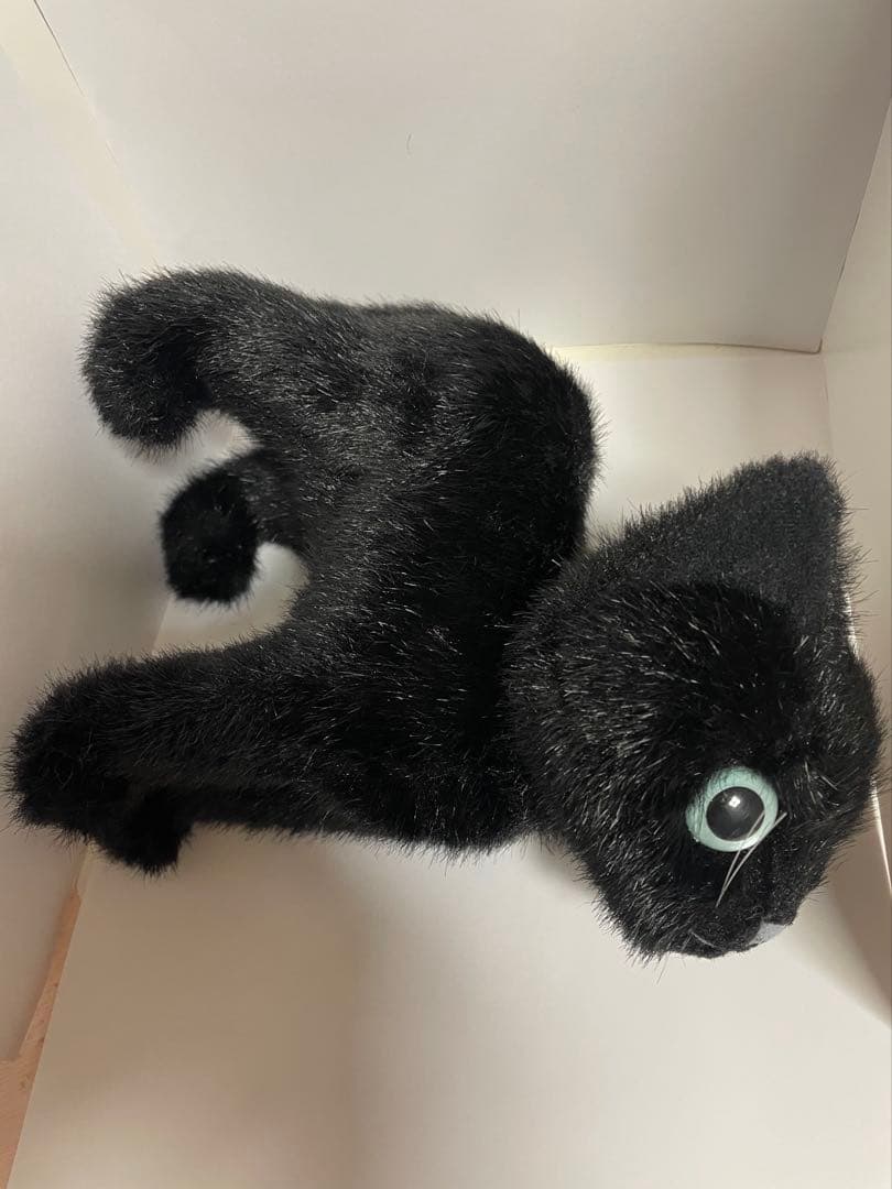 カドリー　黒猫のぬいぐるみ