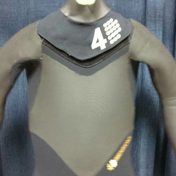 4dimension　ウェットスーツ　セミドライ