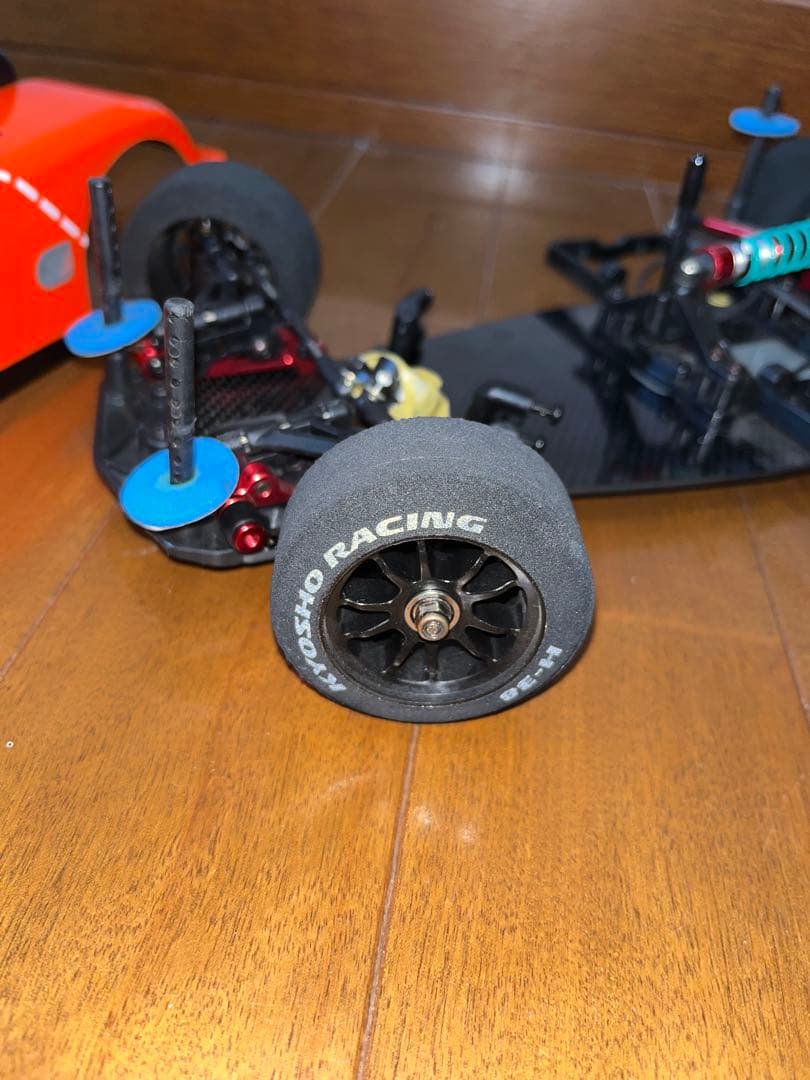 京商　プラズマ　LM カーボンエディション