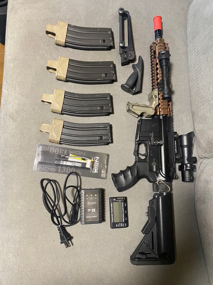 東京マルイM4A1次世代電動ガン 光学サイト/ダニエルディフェンス