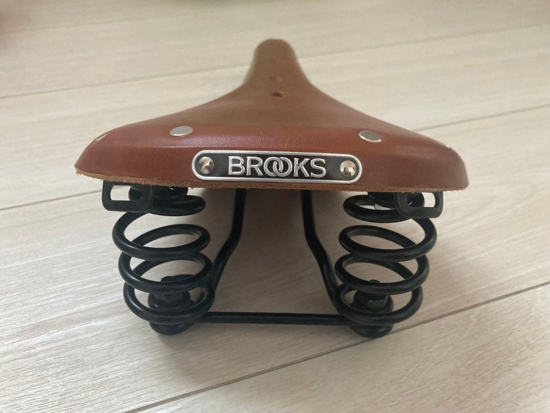 BROOKS ブラウン サドル