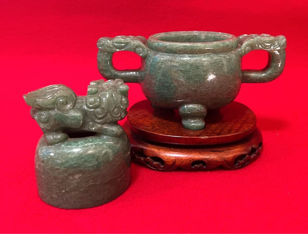中国美術 中国古玩 玉石 三足香炉 置物 香道具 台座付き