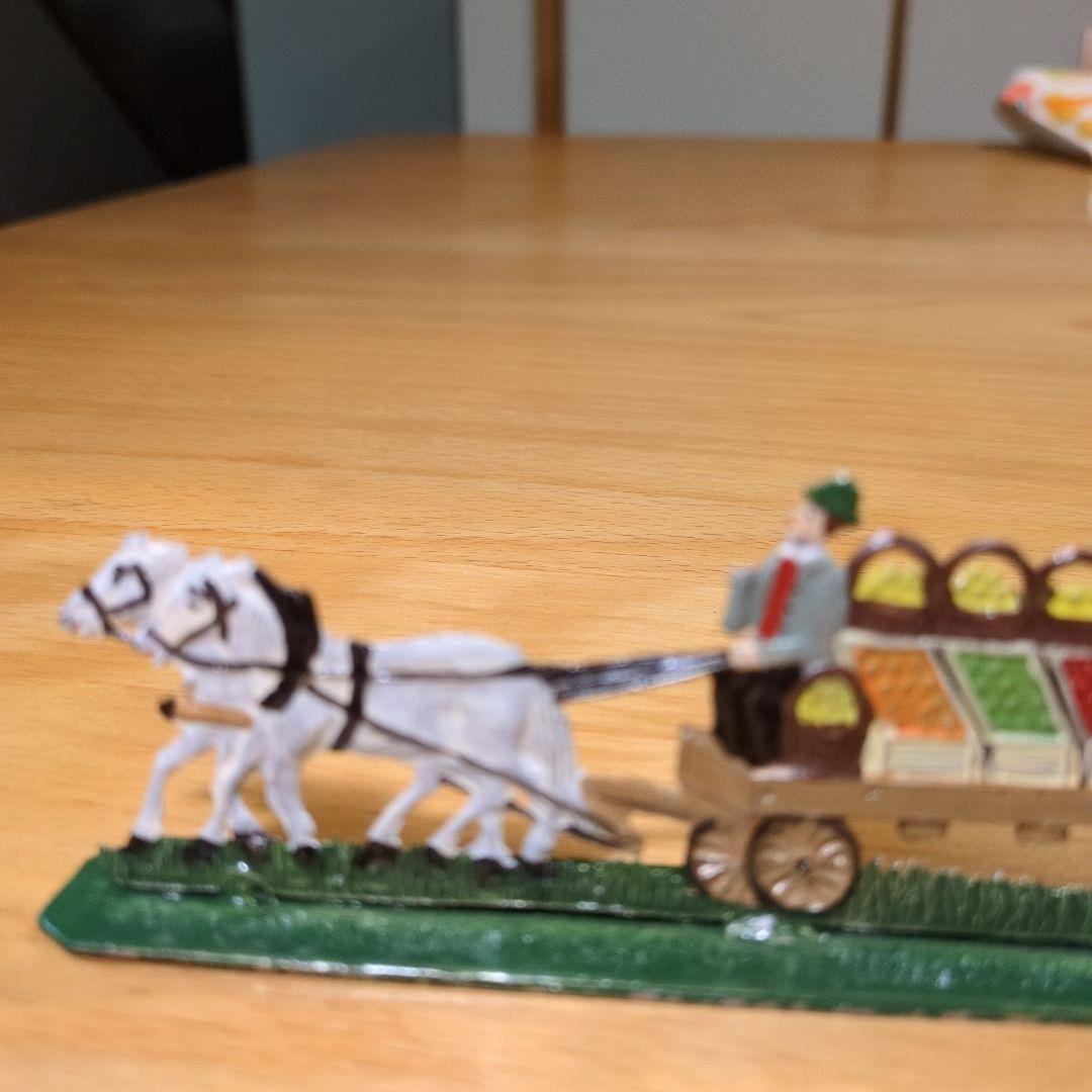 エルツ　バベットシュバイツァー社　錫の置物人形（果物屋馬車）