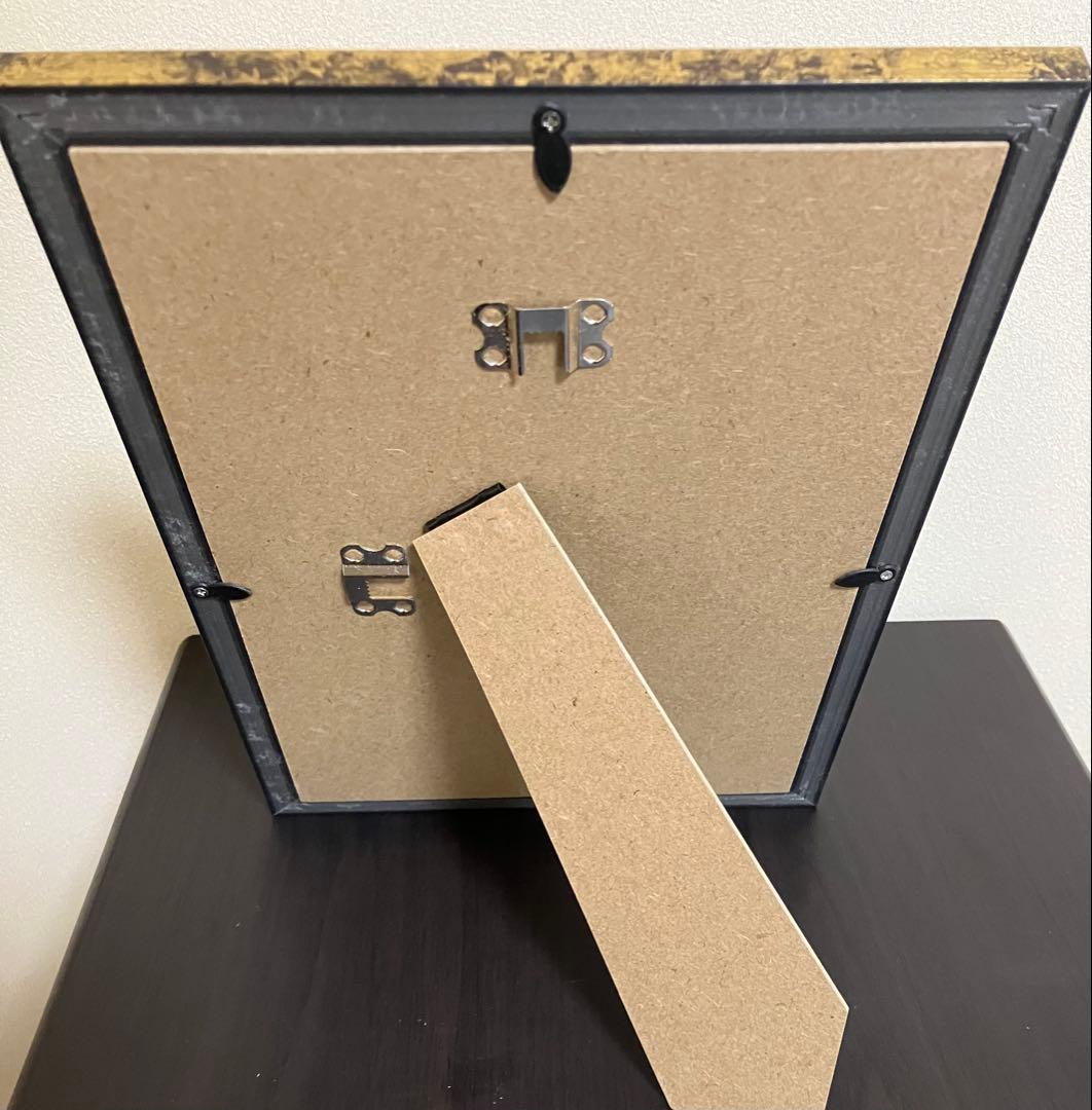 女優画④ 額装品　額縁寸法32.7㎝×24.0㎝×1.5㎝　色鉛筆画　定款付