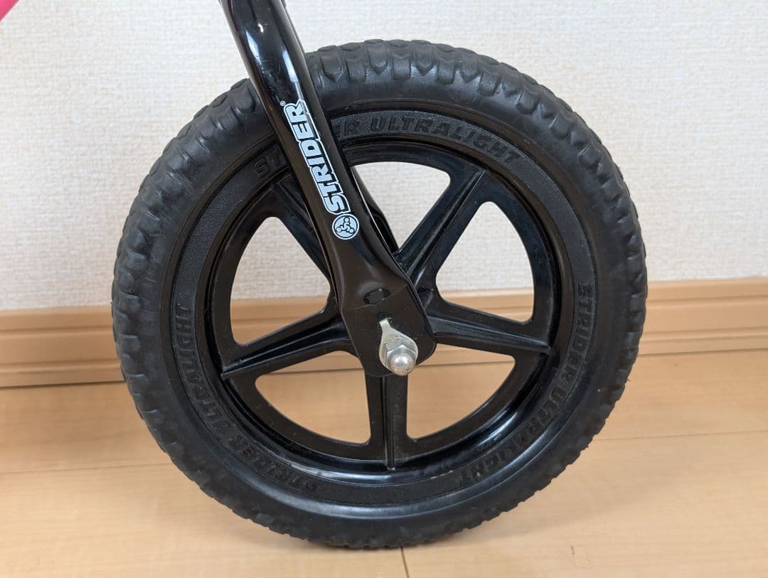 【美品】STRIDER 12 ストライダー バランスバイク 12インチ ピンク