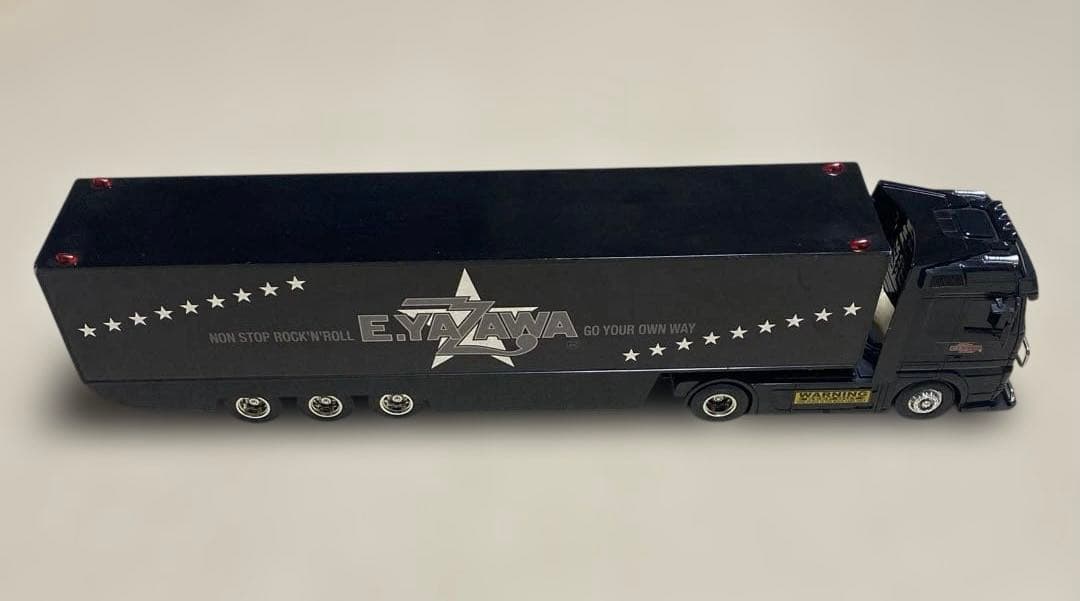 俺たちの矢沢永吉展でも展示ラジコン、トランポ　ディスプレイ用　ジャンク