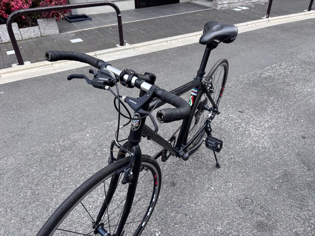 GIOS MISTRAL クロスバイク ブラック アルミフレームブルホーン仕様