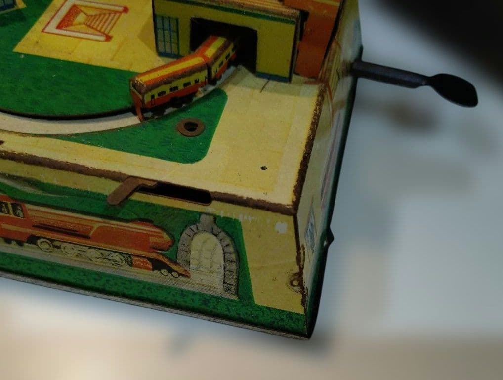 Schylling社 ロシア線路 ぜんまいTOY　TRAINTRACKブリキ玩具