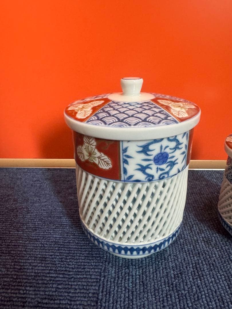 1978 有田焼　西浦琴峰作　白磁篭目焼　湯呑　2客　未使用