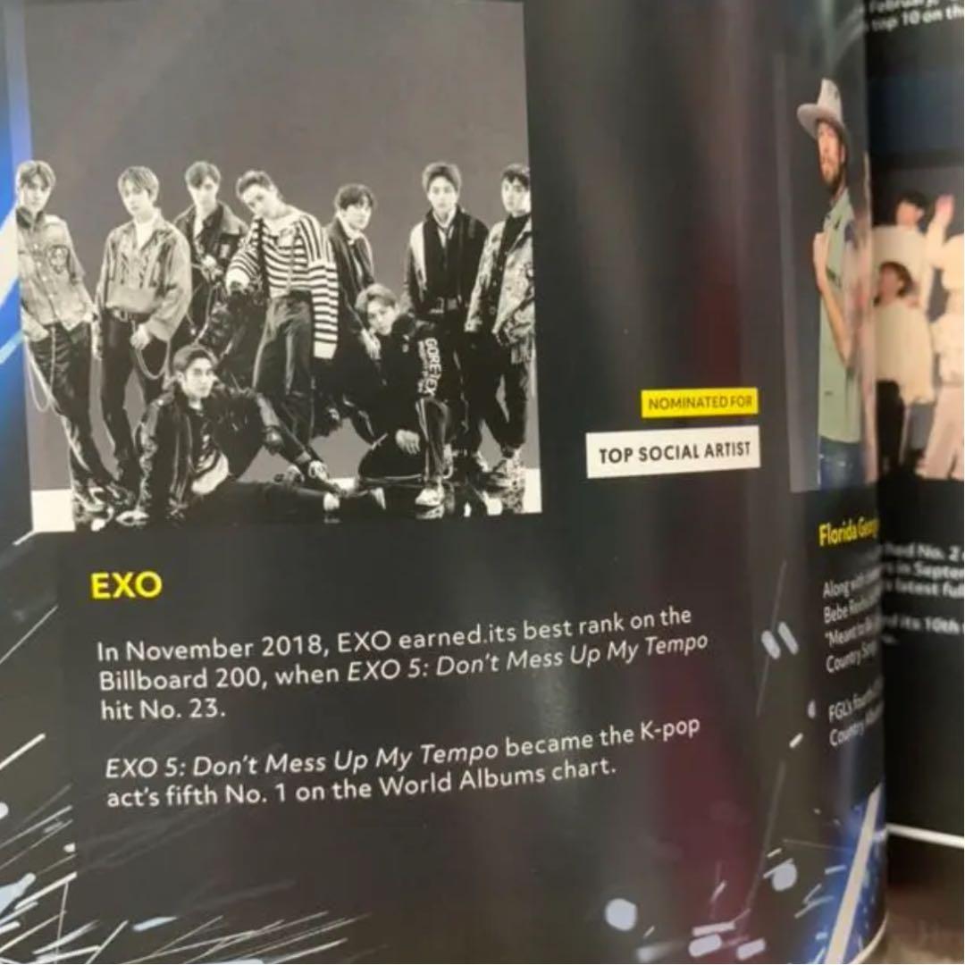 ［新品未使用］ビルボードミュージックアワード2019 パンフレット ブレスレット