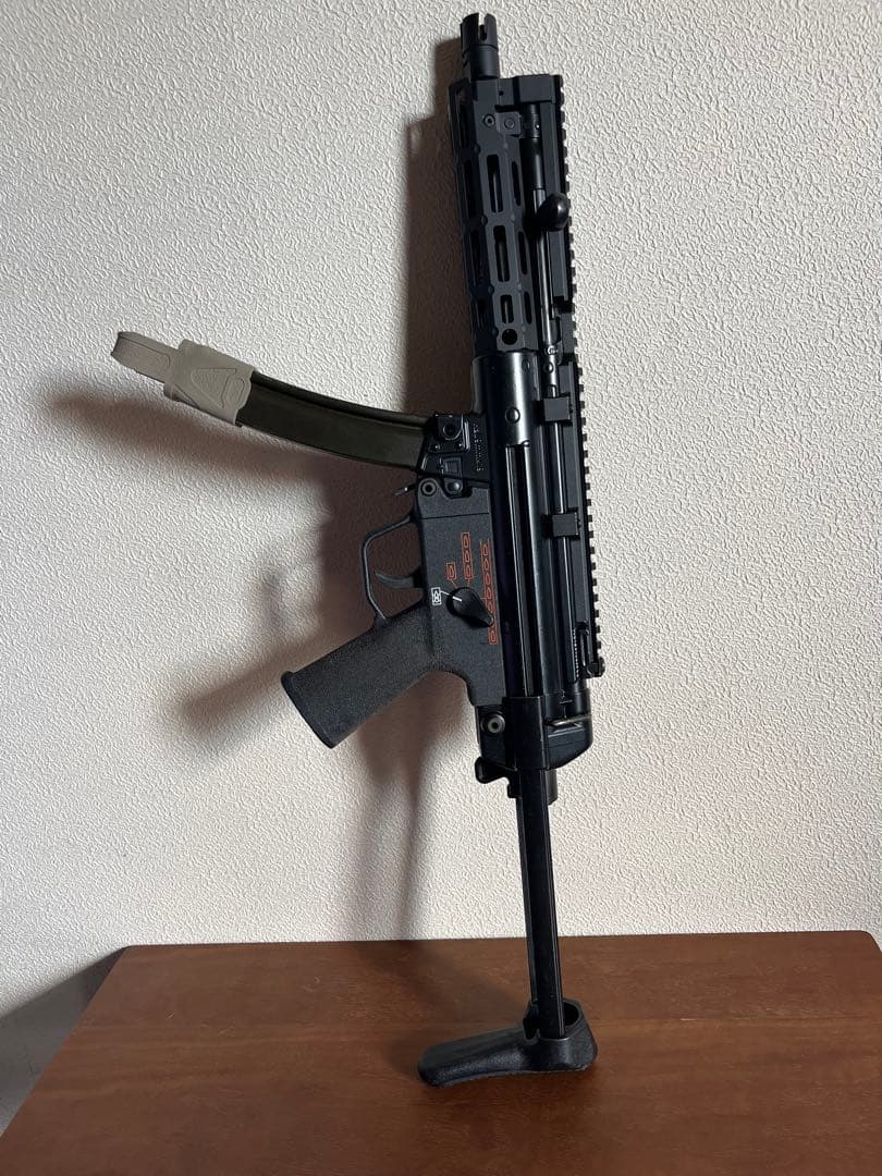 マルイ次世代電動ガン　MP5A5