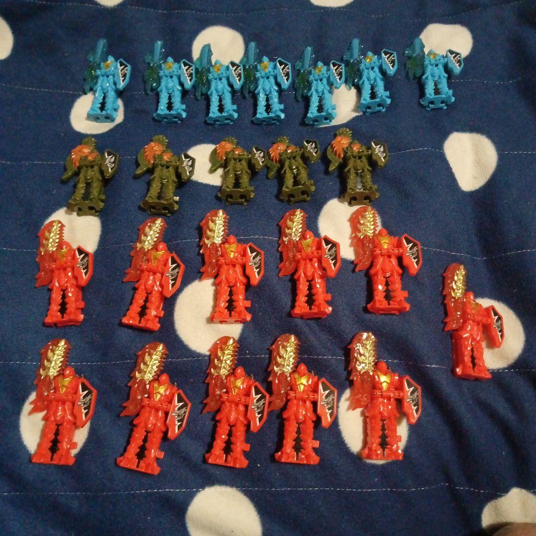 リュウソウジャー