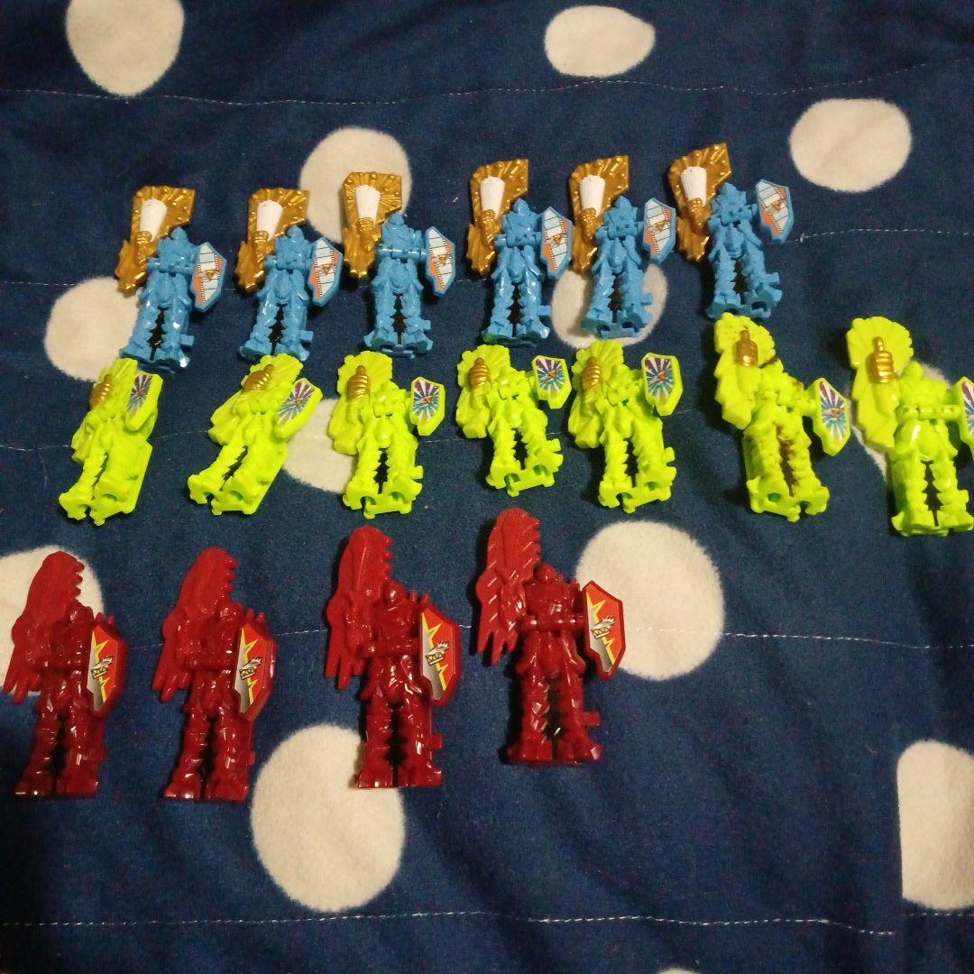 リュウソウジャー