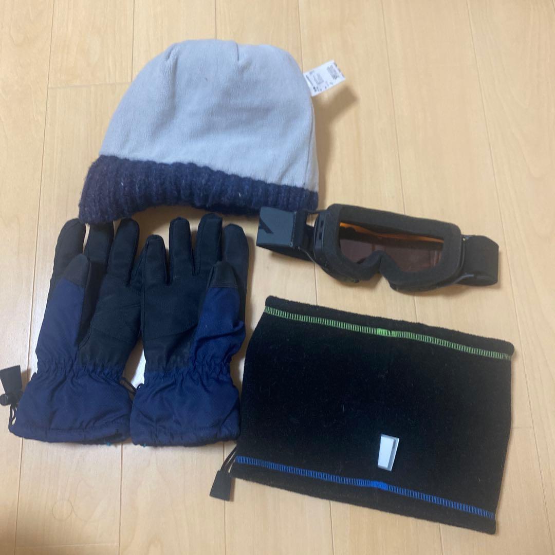 スキーウェア調節付き(145〜160 cm)セット売り