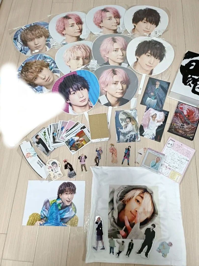 佐久間大介グッズセット（缶バッチ・うちわ・公式写真・アクスタなど）