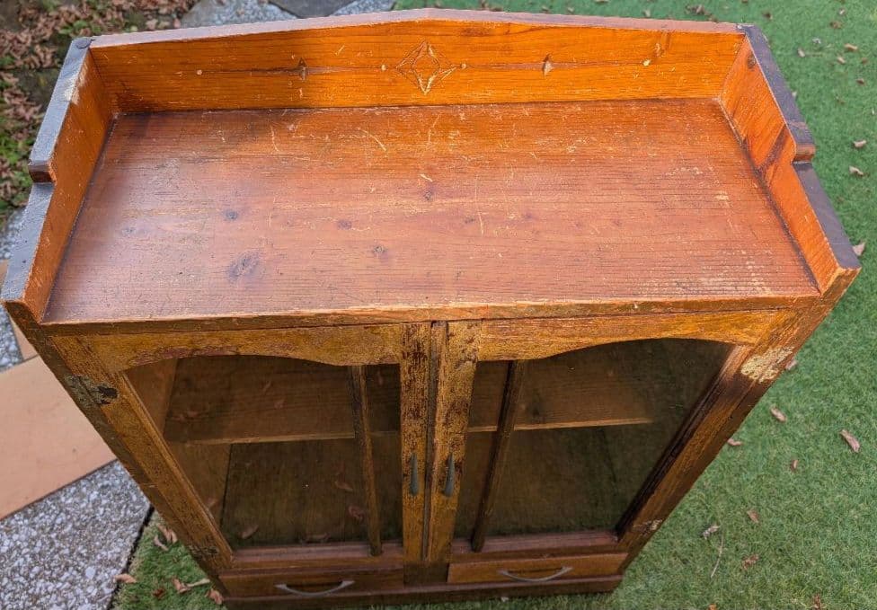 エ*ス様 昭和レトロ　アンティーク木製キャビネット ガラス扉付き　戸棚