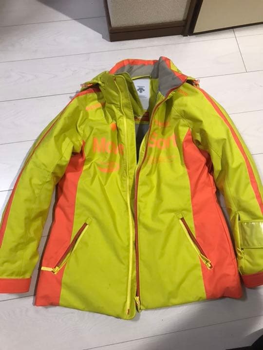 デサント　move sport