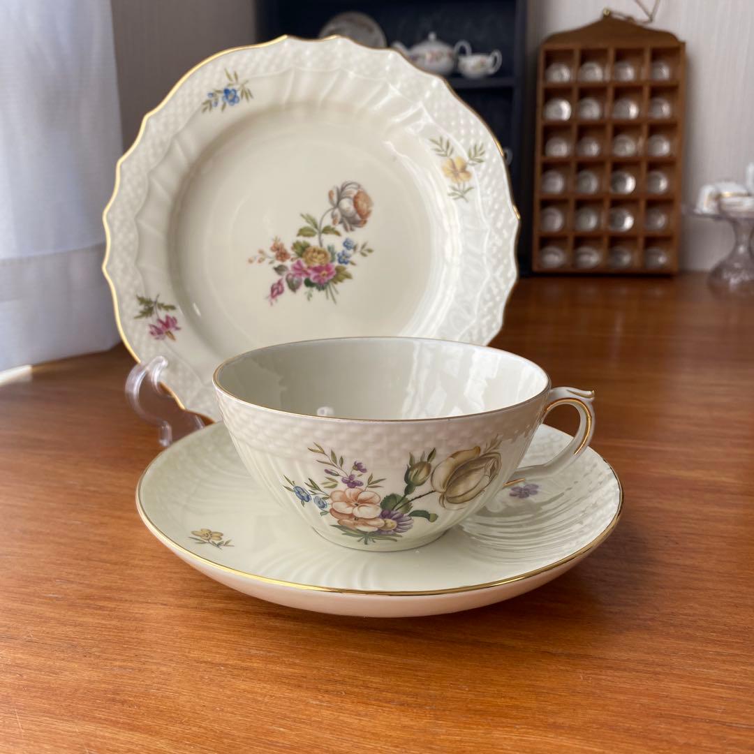 ロイヤルコペンハーゲン フリセンボー　カップ　ソーサー　プレート　トリオ　1客