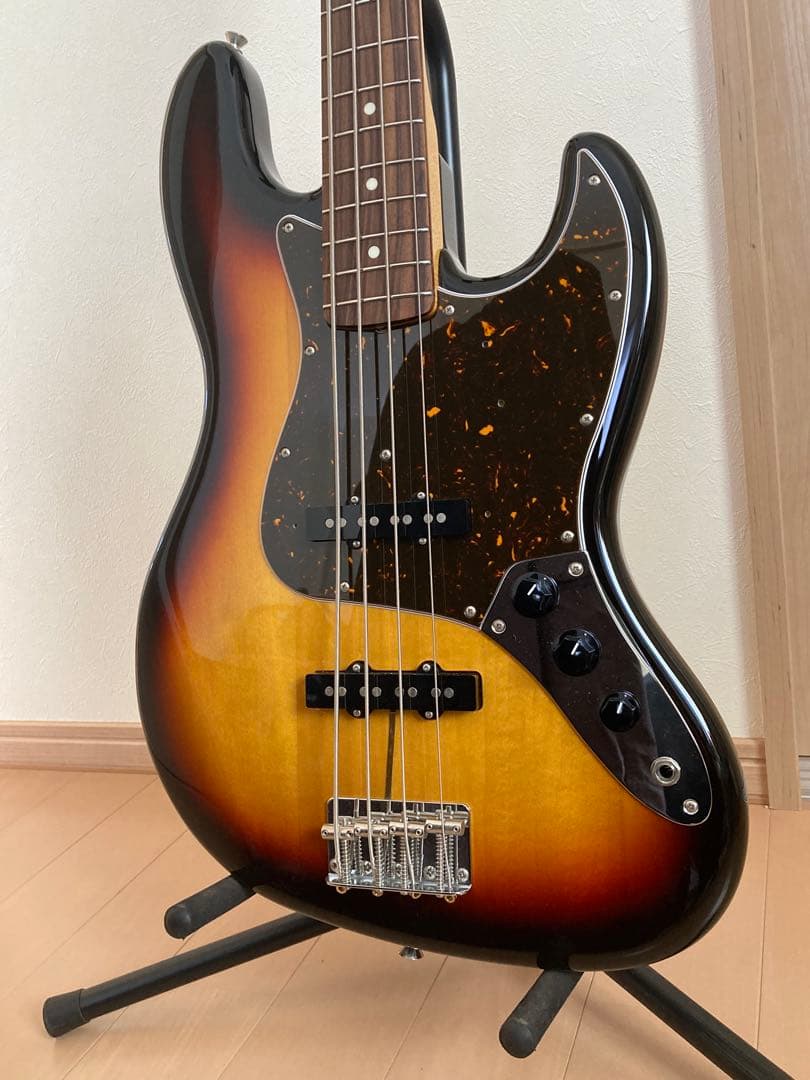 ベース Fender Japan JB62 3TS