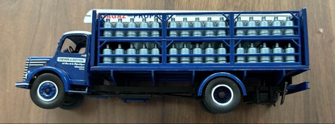 【レア】外国製：ミニカー 4台セット