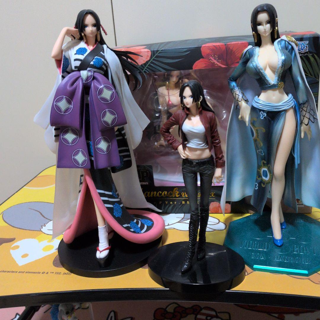 ワンピースボア・ハンコックまとめ売り。