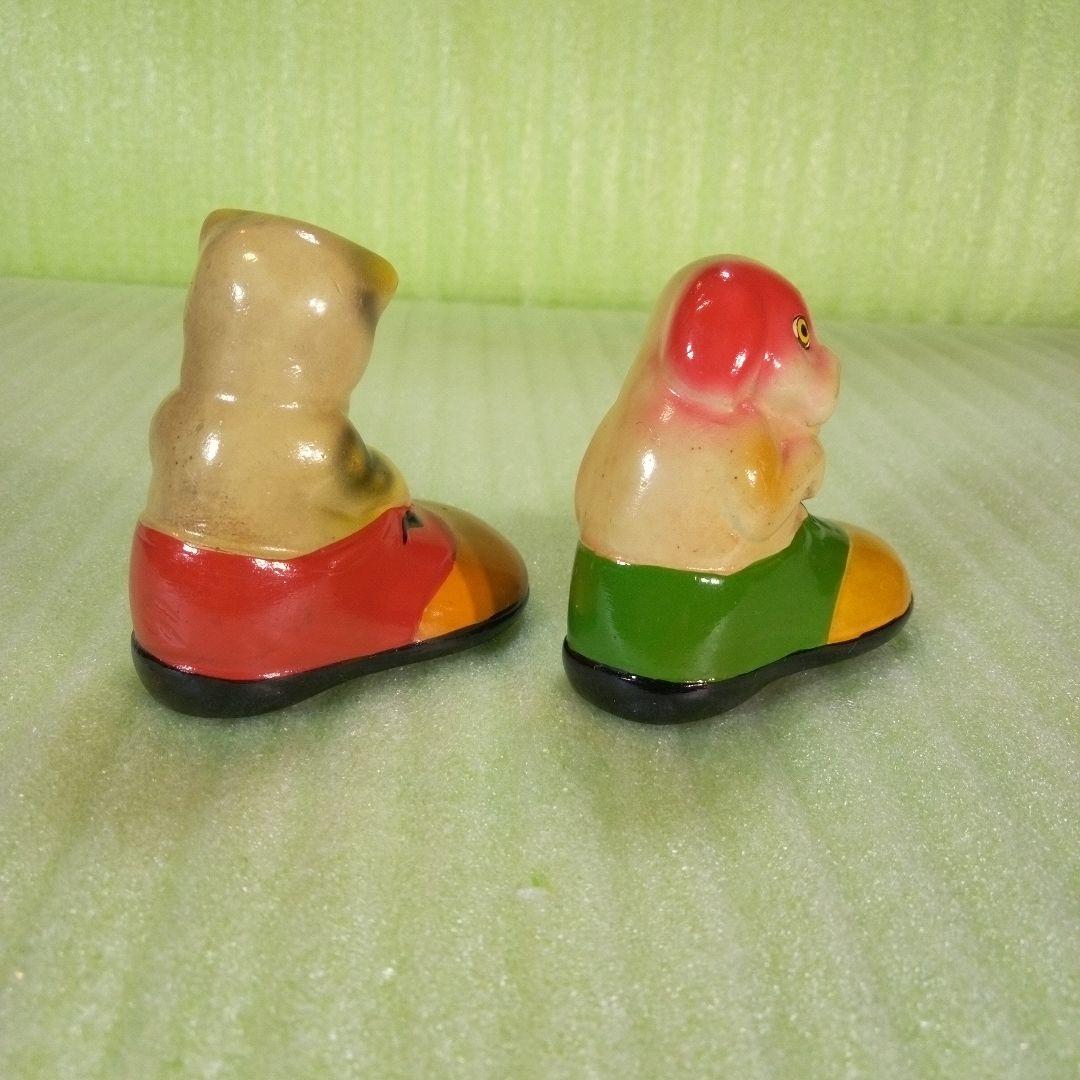 猫と犬の靴型置物　靴に入った猫と犬の鉛筆削り　フィギュア　アンティーク　レトロ