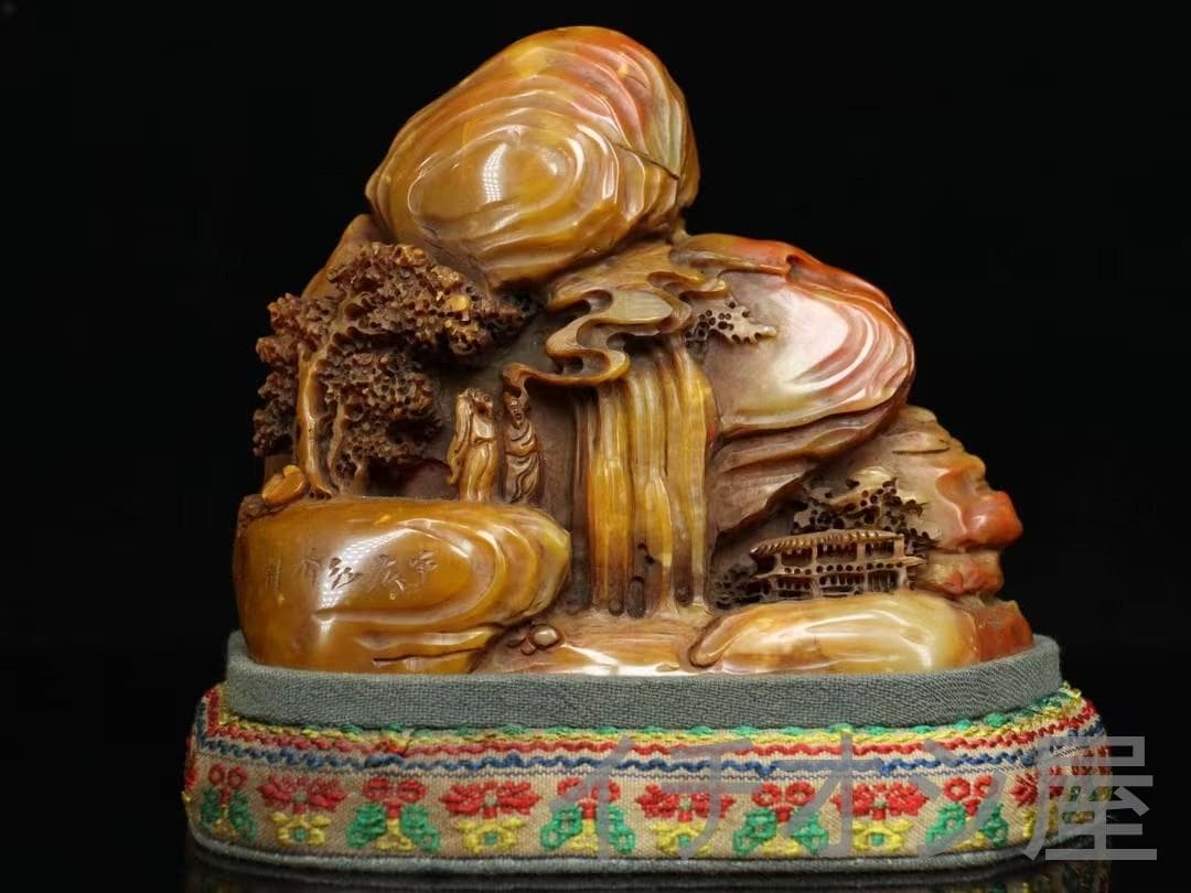 珍品旧蔵 甲辰年 田黄石人物雕刻 篆刻 細密彫刻 文房置物 観賞 人物雕刻